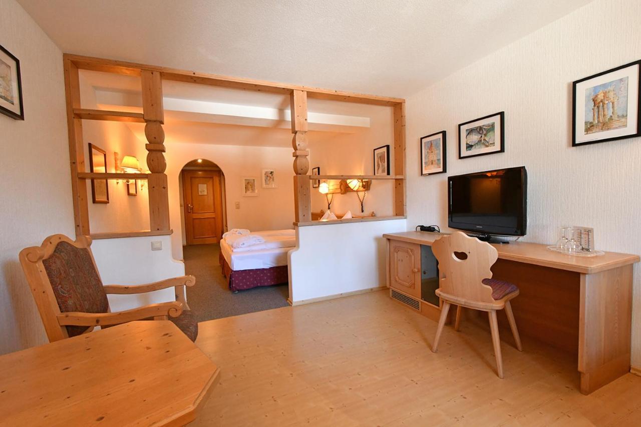 Landhotel Altes Zollhaus Hermsdorf  Zewnętrze zdjęcie